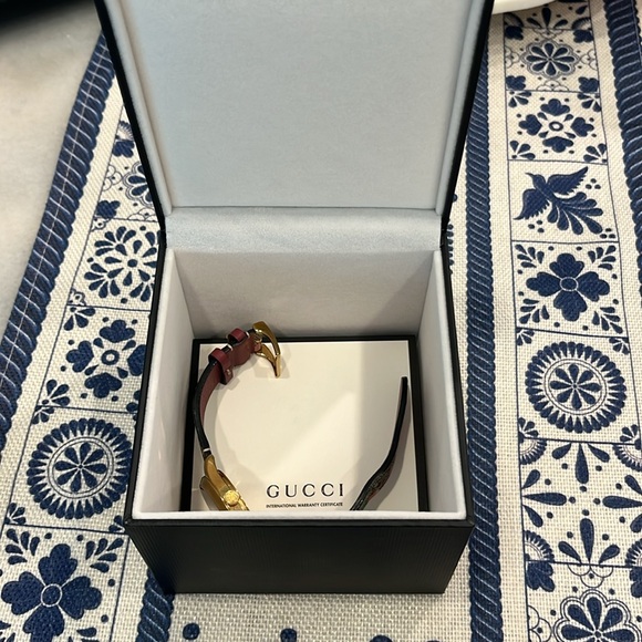 Lightly worn - Picture 8 of 9